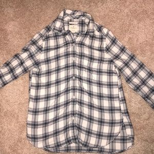 Medium American Eagle Blue and White Flannel